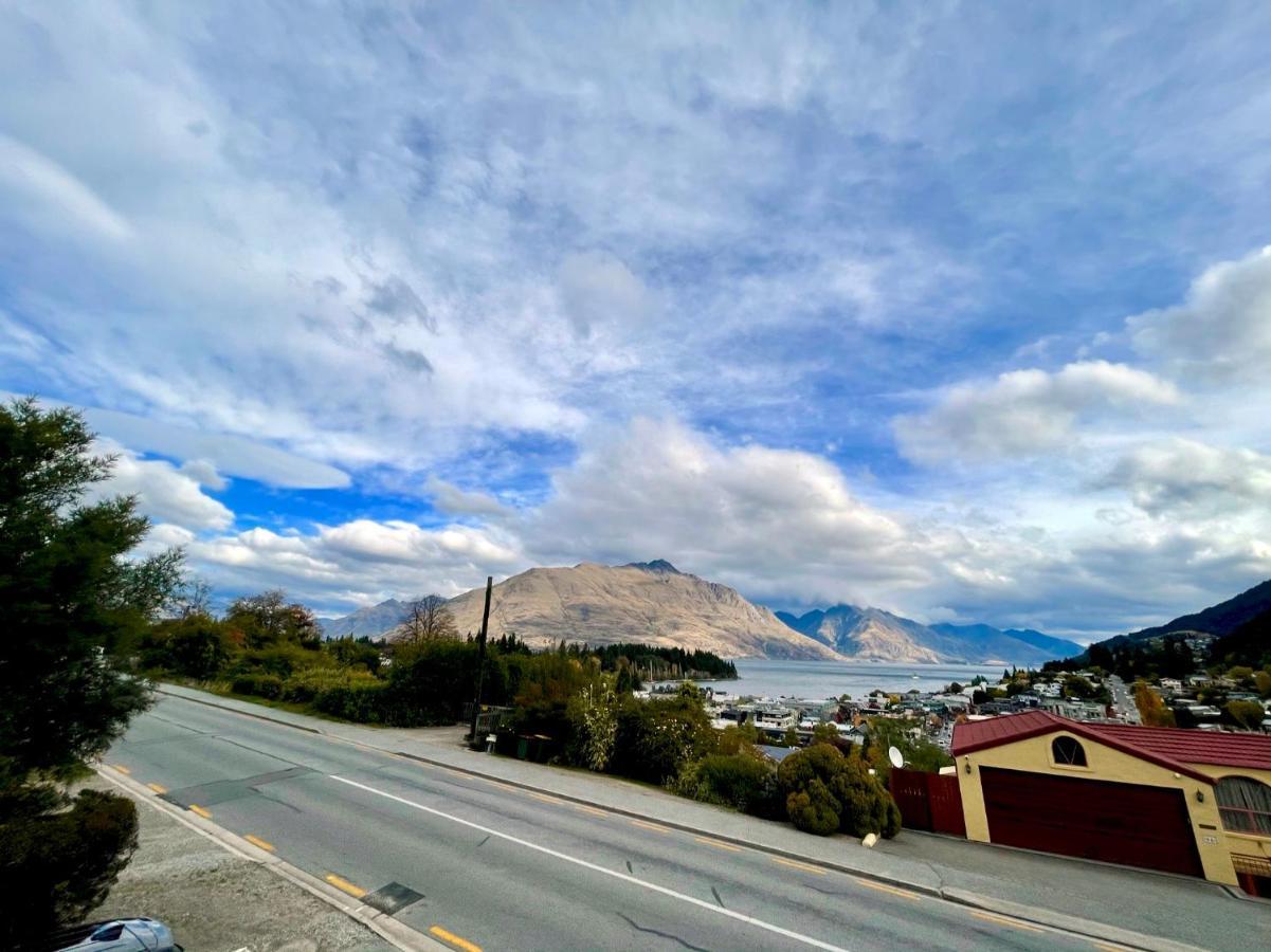Villa Queenstown Exteriör bild